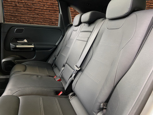 MERCEDES-BENZ B 250 4Matic AMG Line - 14