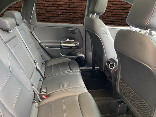 MERCEDES-BENZ B 250 4Matic AMG Line - 13