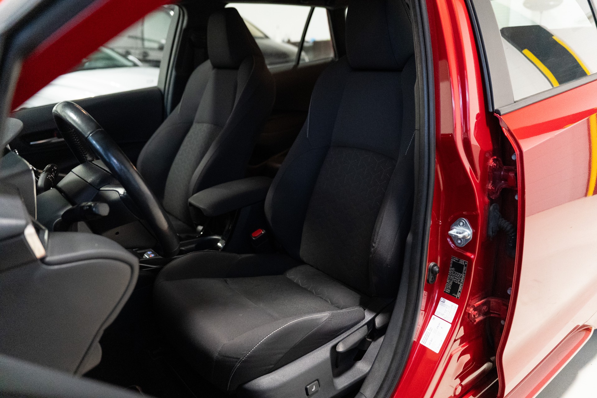 TOYOTA Corolla Touring Sports 1.8 HSD Comfort e-CVT - 11
