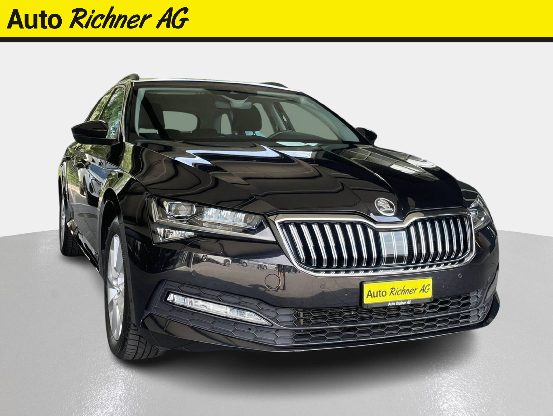 SKODA Superb Combi 2.0 TDI Ambition DSG-0