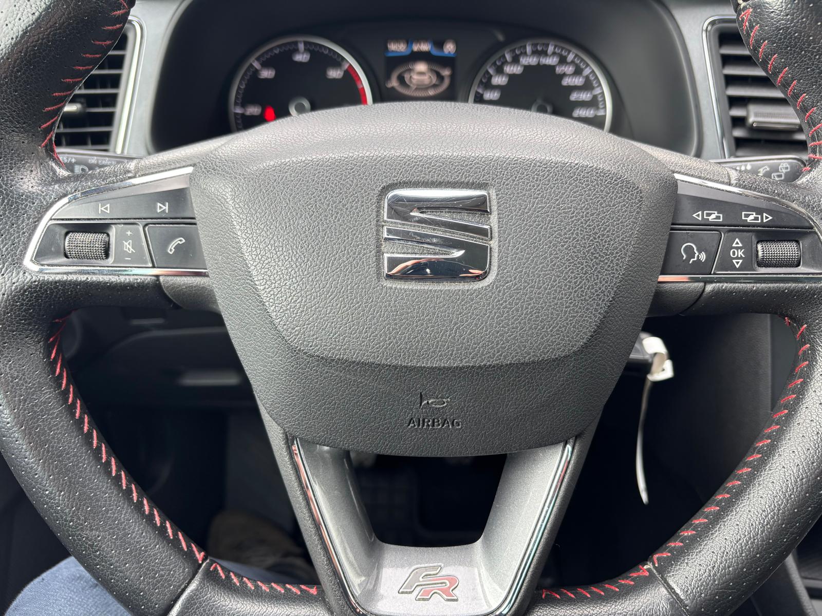 SEAT Leon ST 2.0 TDI FR - 11