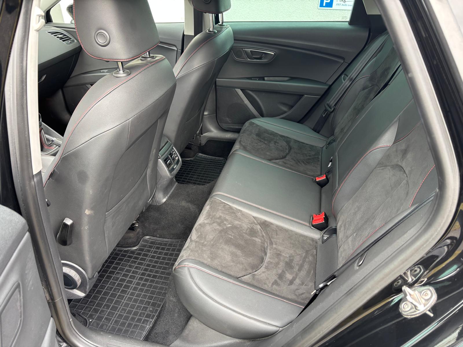 SEAT Leon ST 2.0 TDI FR - 13