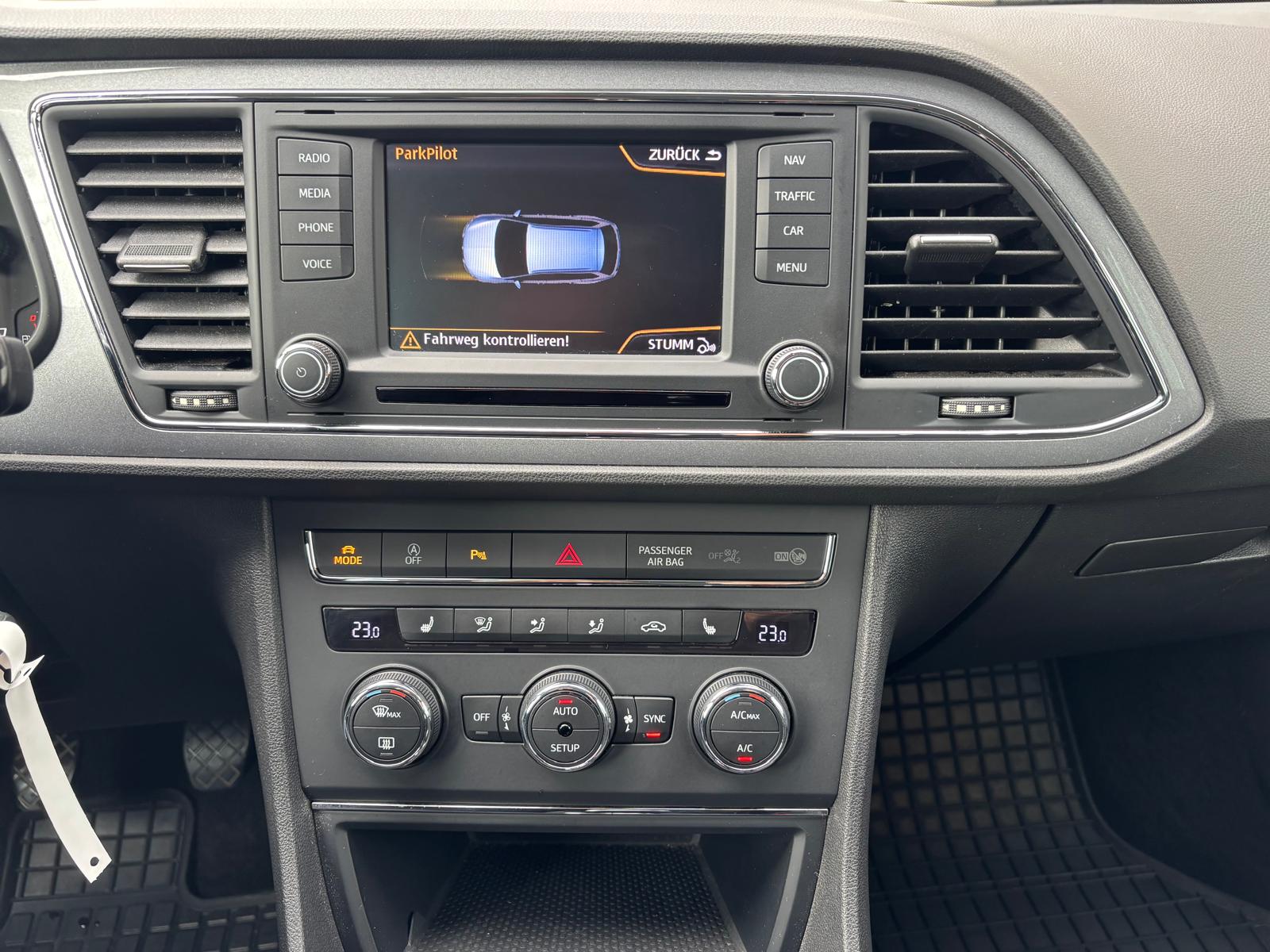 SEAT Leon ST 2.0 TDI FR - 9