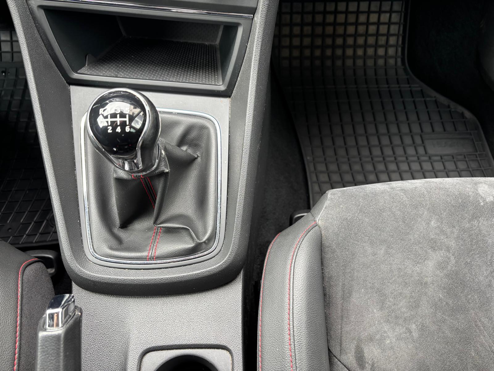 SEAT Leon ST 2.0 TDI FR - 10