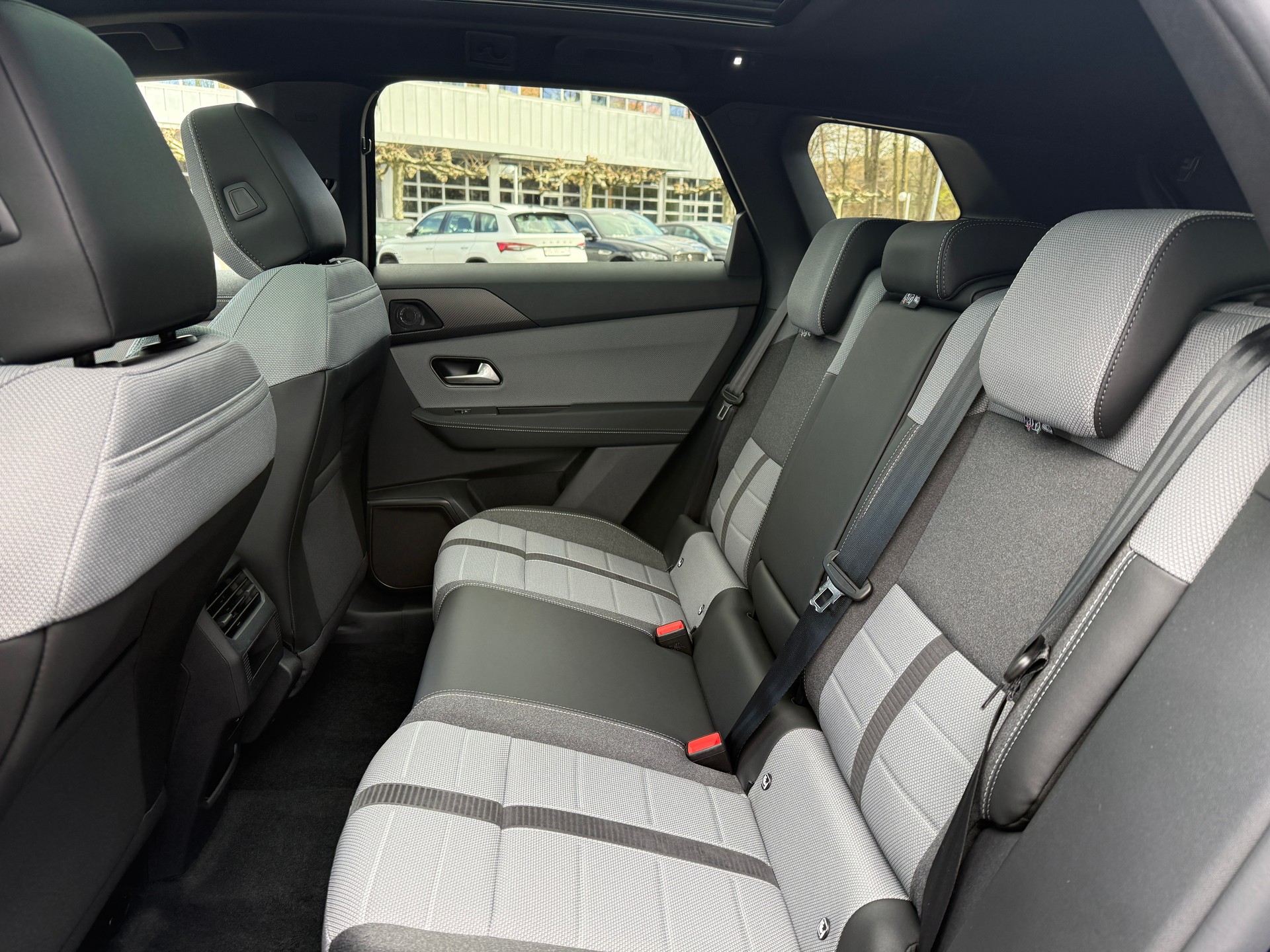 OPEL Grandland ULTIMATE 1.6PHEV eDCT - 18