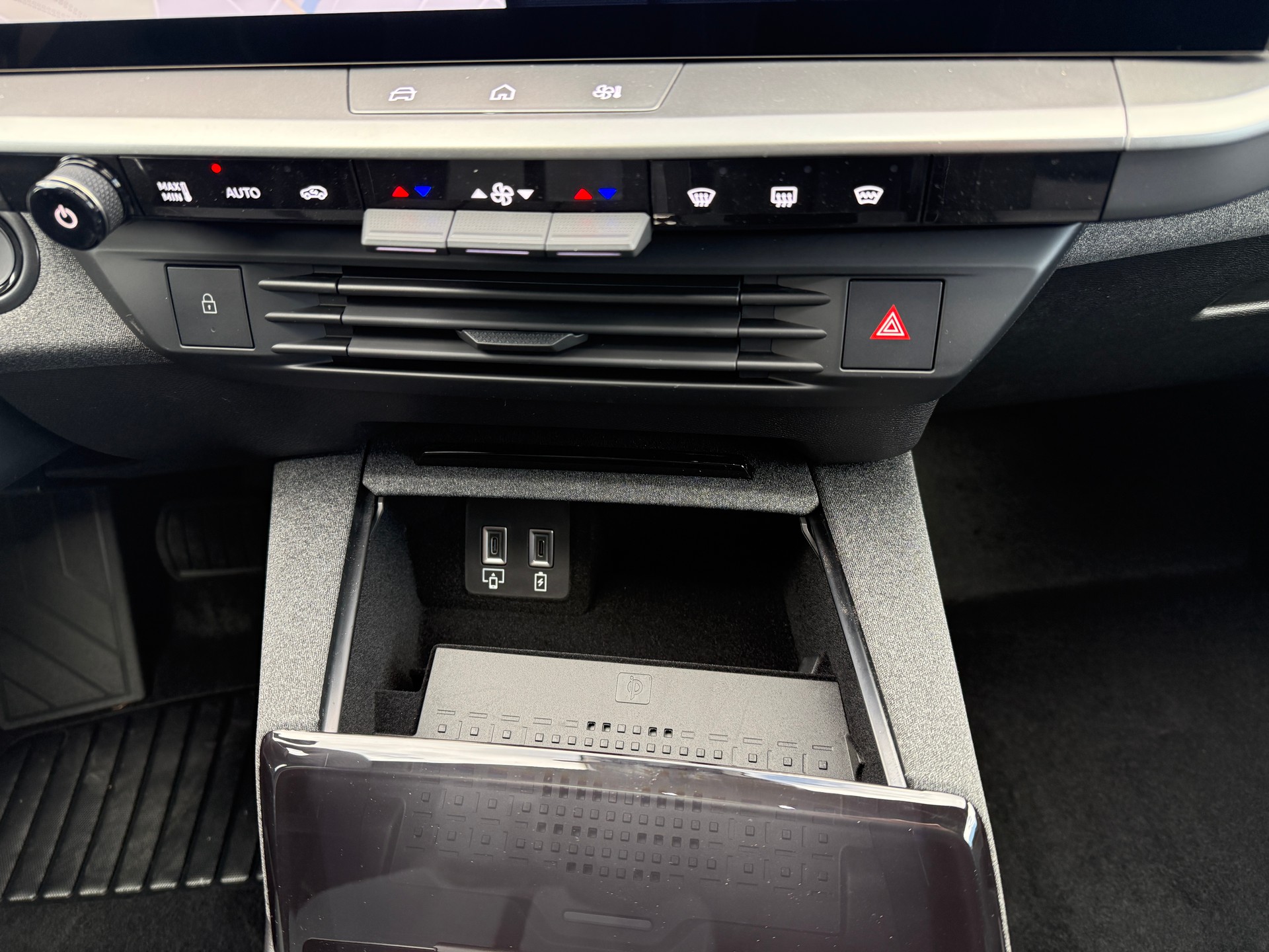 OPEL Grandland ULTIMATE 1.6PHEV eDCT - 14