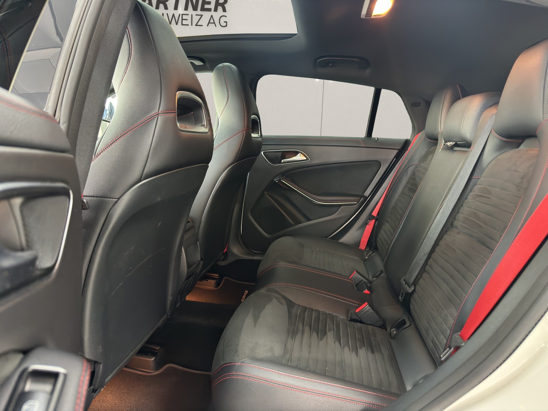 MERCEDES-BENZ CLA Shooting Brake 45 AMG 4Matic Speedshift - 7