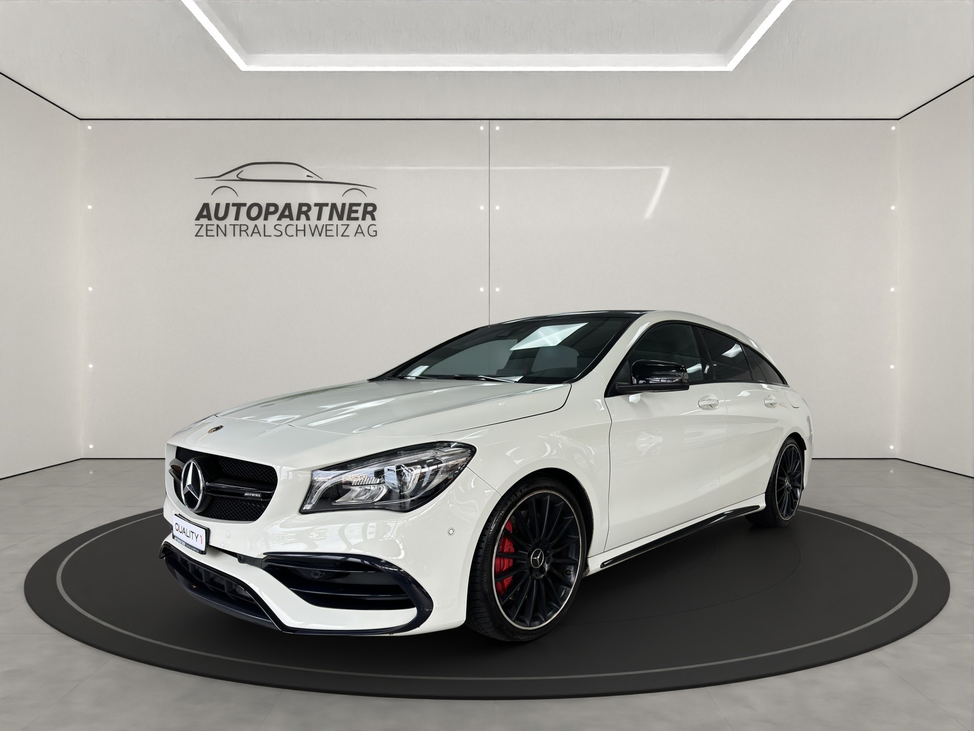 MERCEDES-BENZ CLA Shooting Brake 45 AMG 4Matic Speedshift - 2