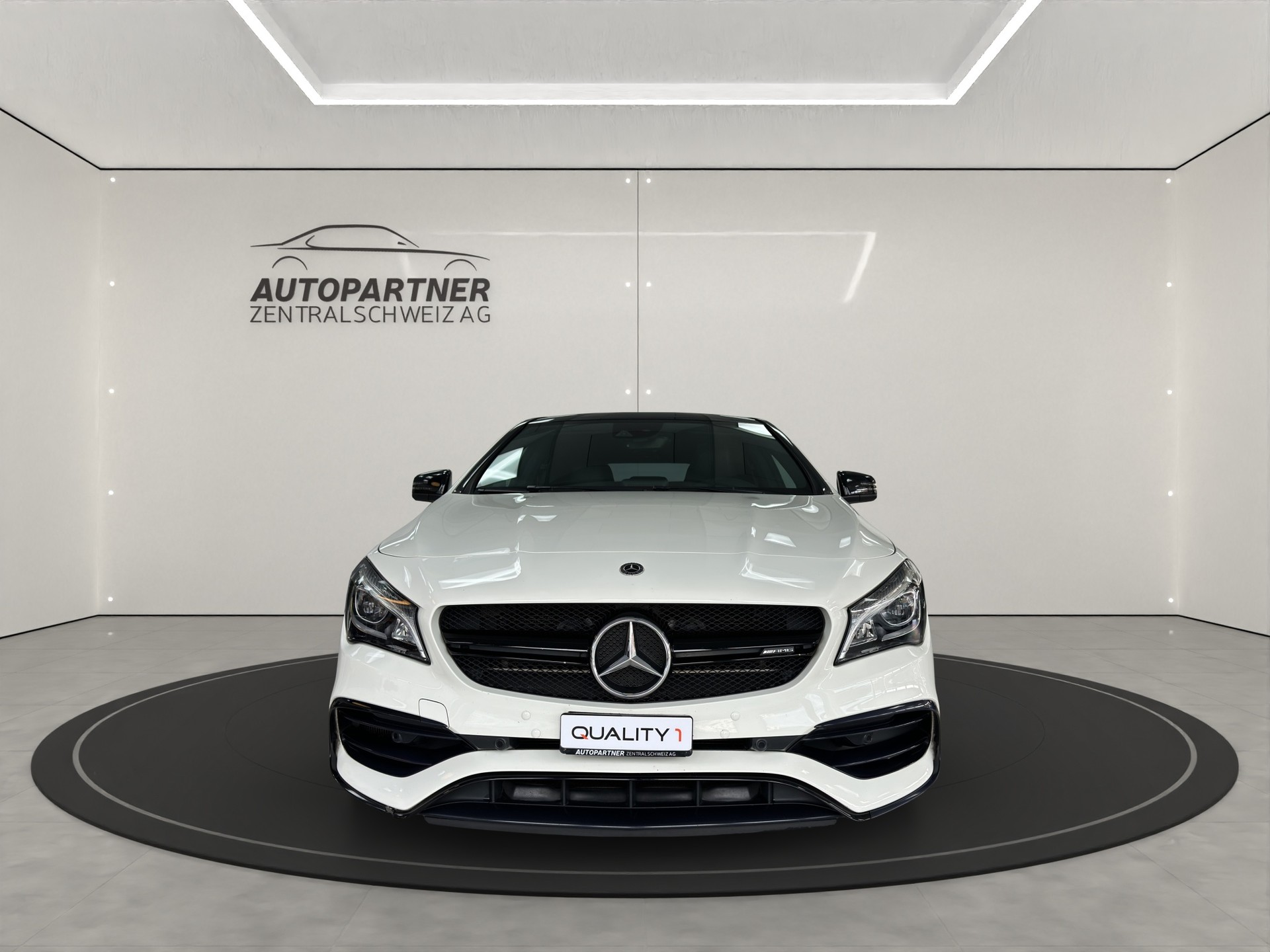 MERCEDES-BENZ CLA Shooting Brake 45 AMG 4Matic Speedshift - 4