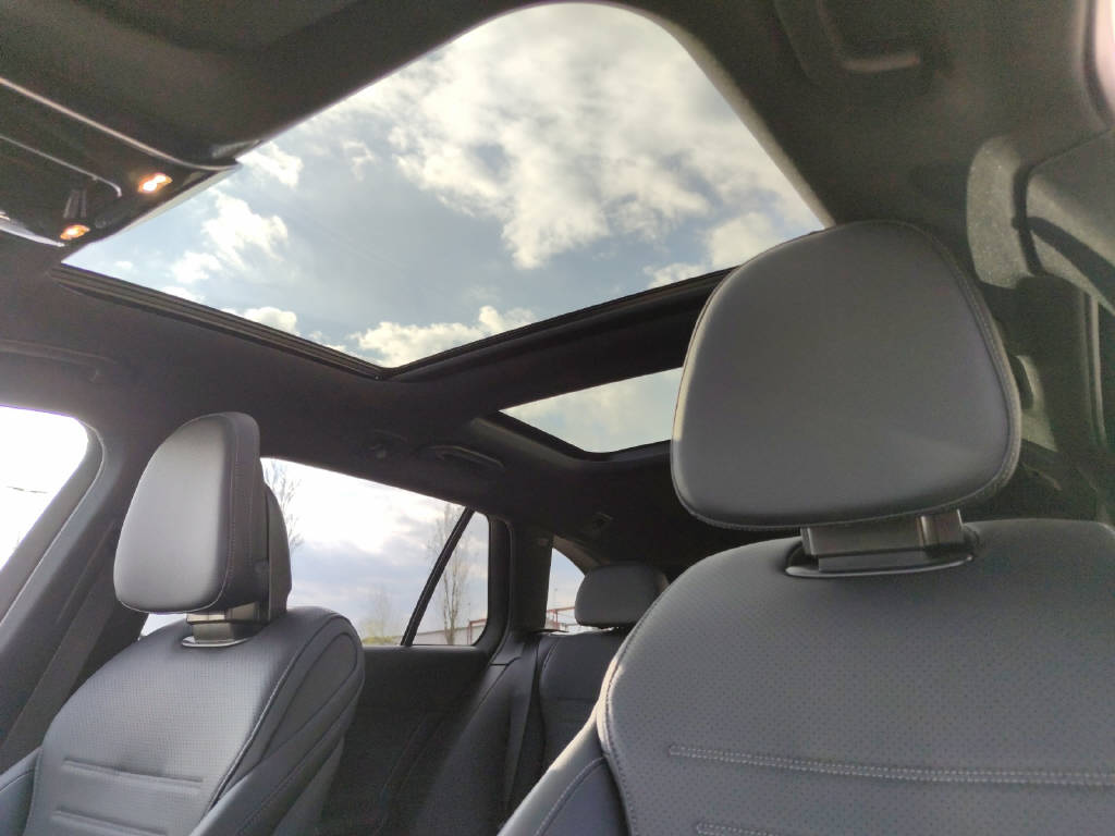 MERCEDES-BENZ C 300 AMG Line 4Matic T- Modell - 11