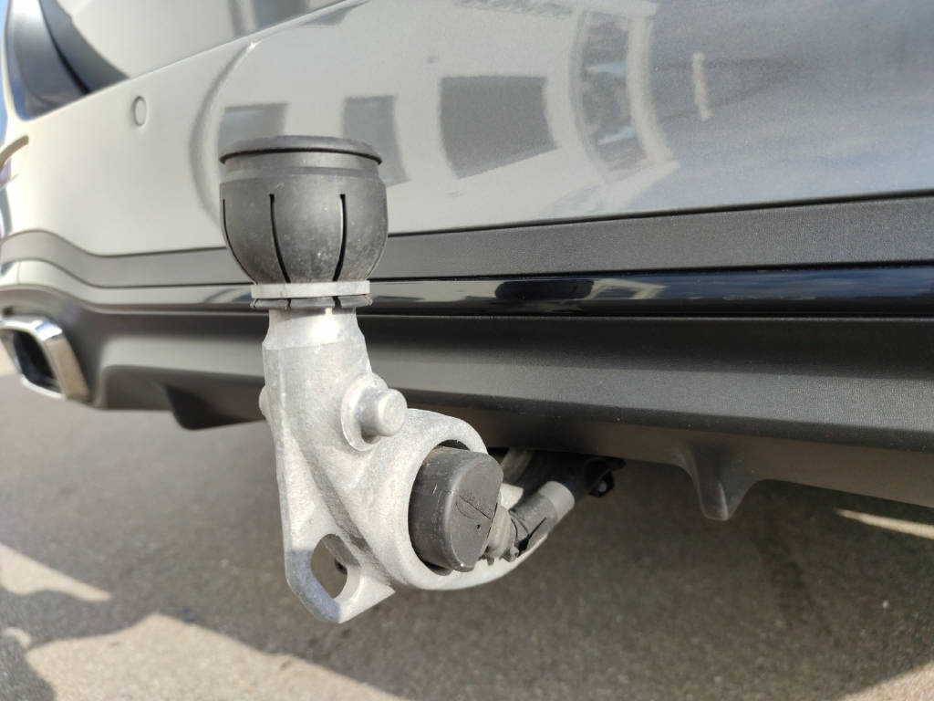 MERCEDES-BENZ C 300 AMG Line 4Matic T- Modell - 6