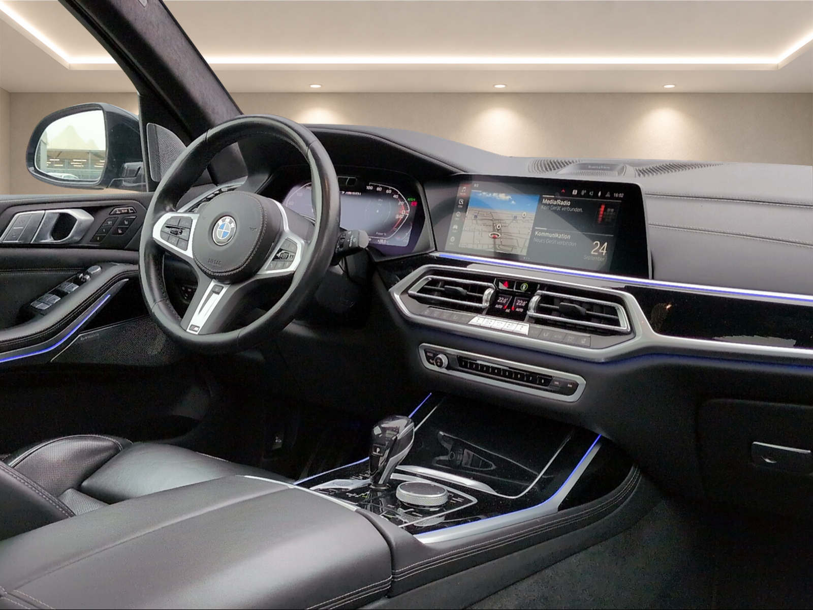 BMW X7 M50i - 10