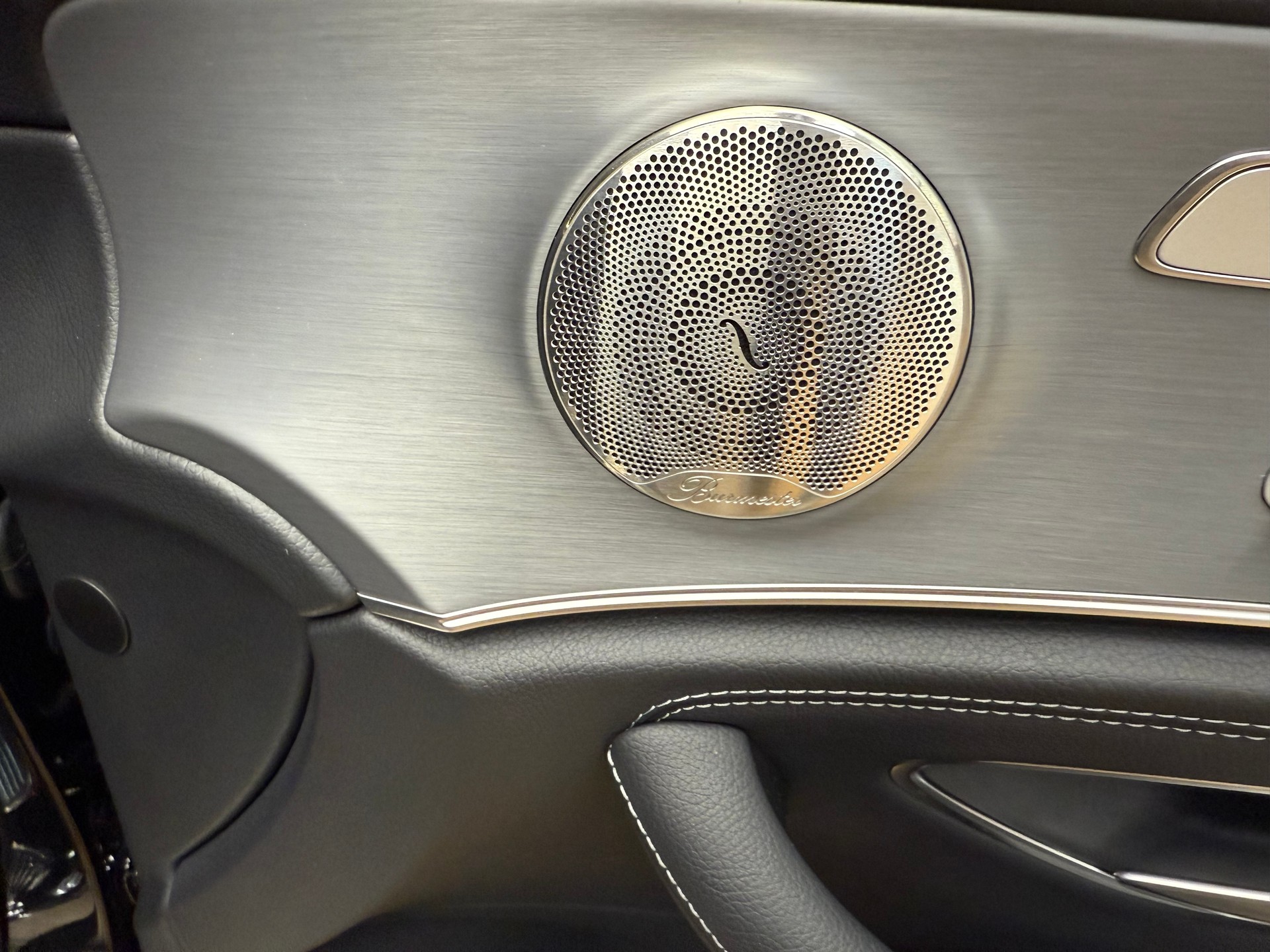 MERCEDES-BENZ E 220 d 4M - SwissStar - AMG / DISTRONIC / 360 Grad Kamera / Soundsystem - 14