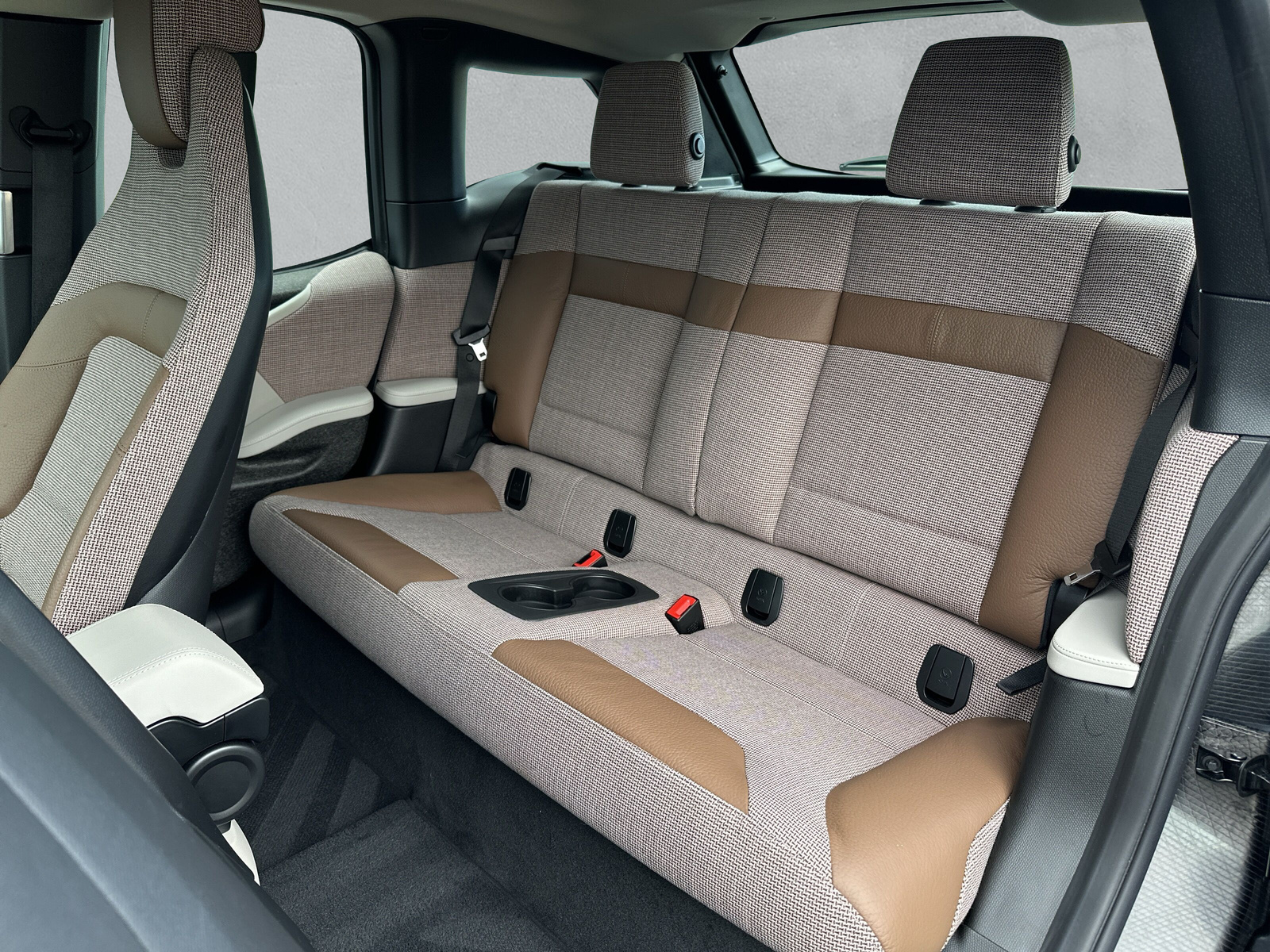 BMW i3s (120Ah) - 12