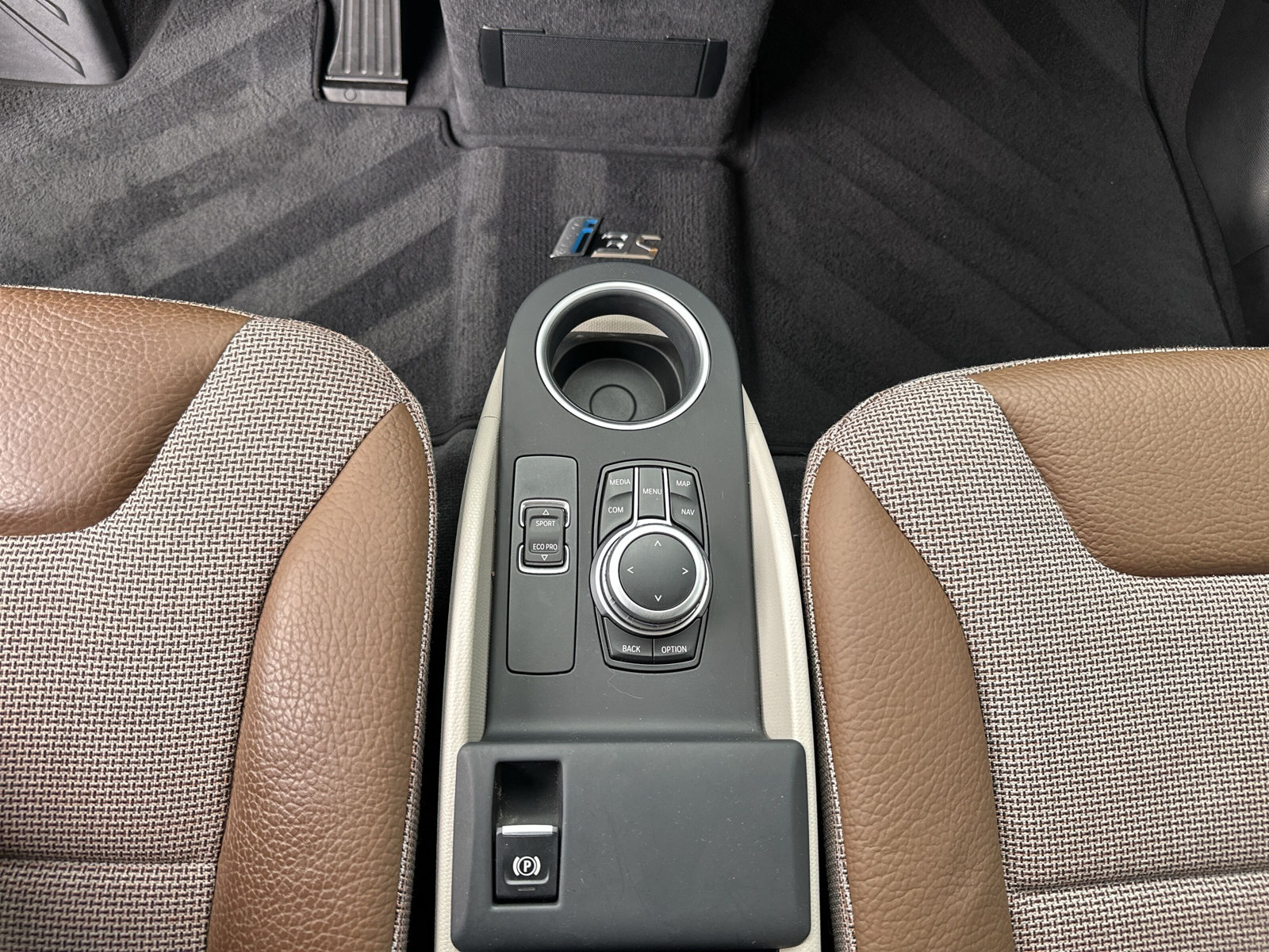 BMW i3s (120Ah) - 20