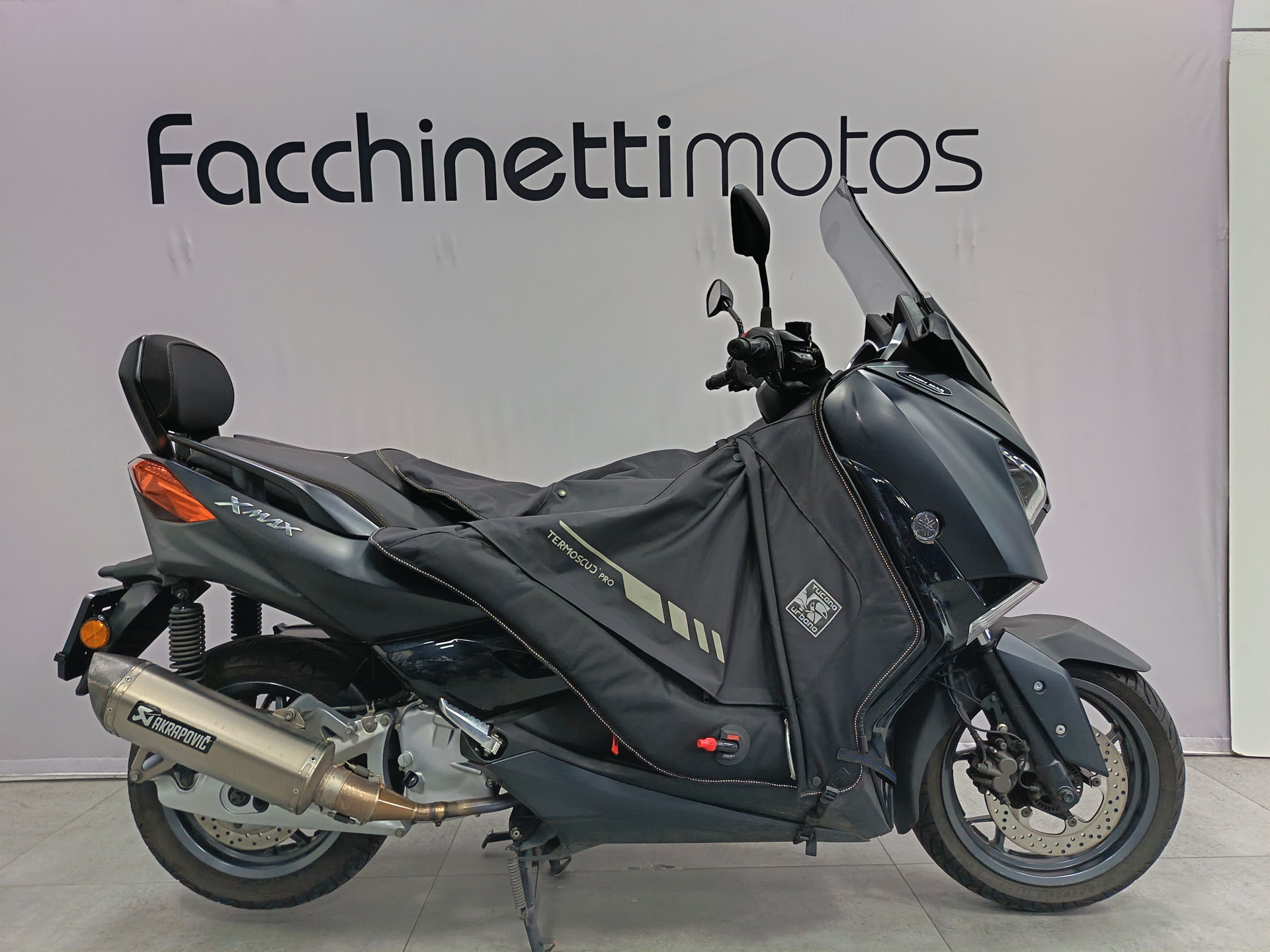 YAMAHA X-Max 125 Iron Max