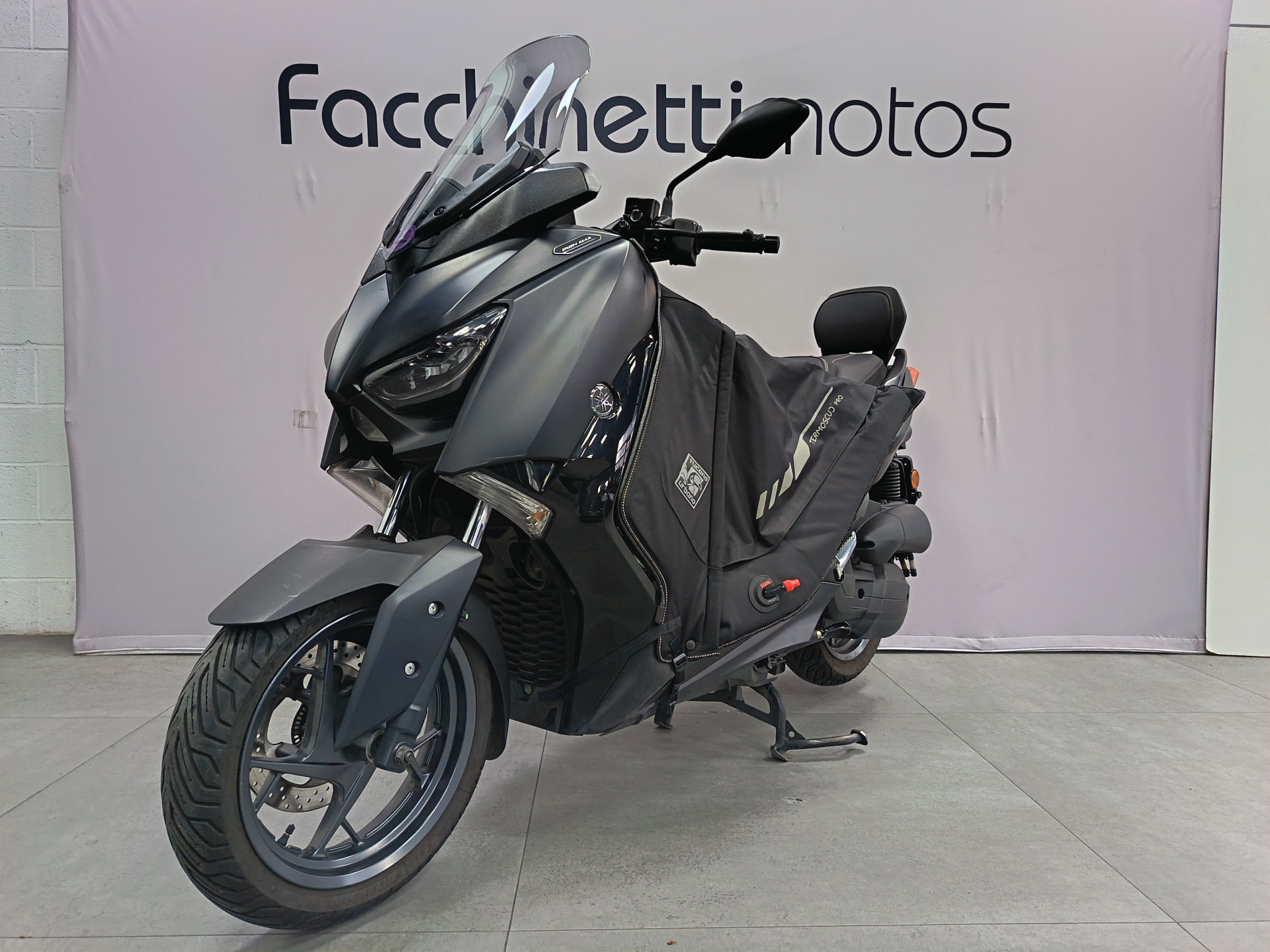 YAMAHA X-Max 125 Iron Max - 3