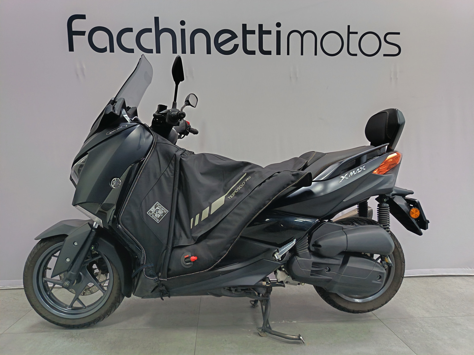 YAMAHA X-Max 125 Iron Max - 4