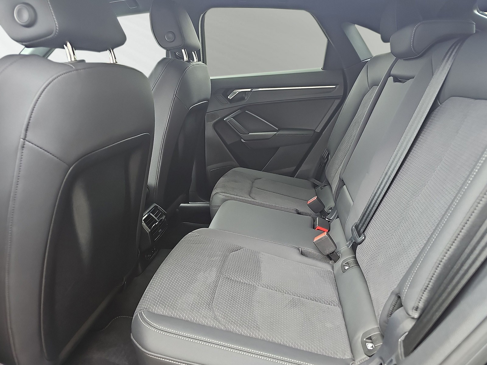 AUDI Q3 Sportback 40 TFSI quattro S-tronic - 7