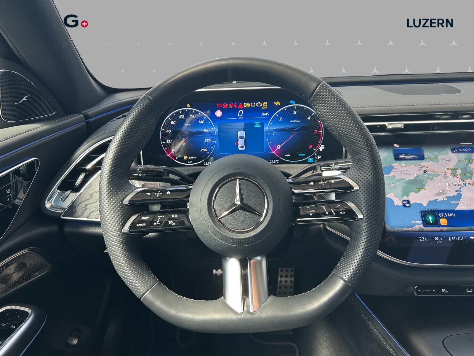 MERCEDES-BENZ E 220 d 4Matic 9G-Tronic - 10