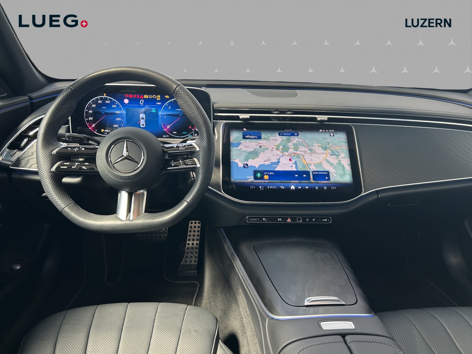 MERCEDES-BENZ E 220 d 4Matic 9G-Tronic - 11