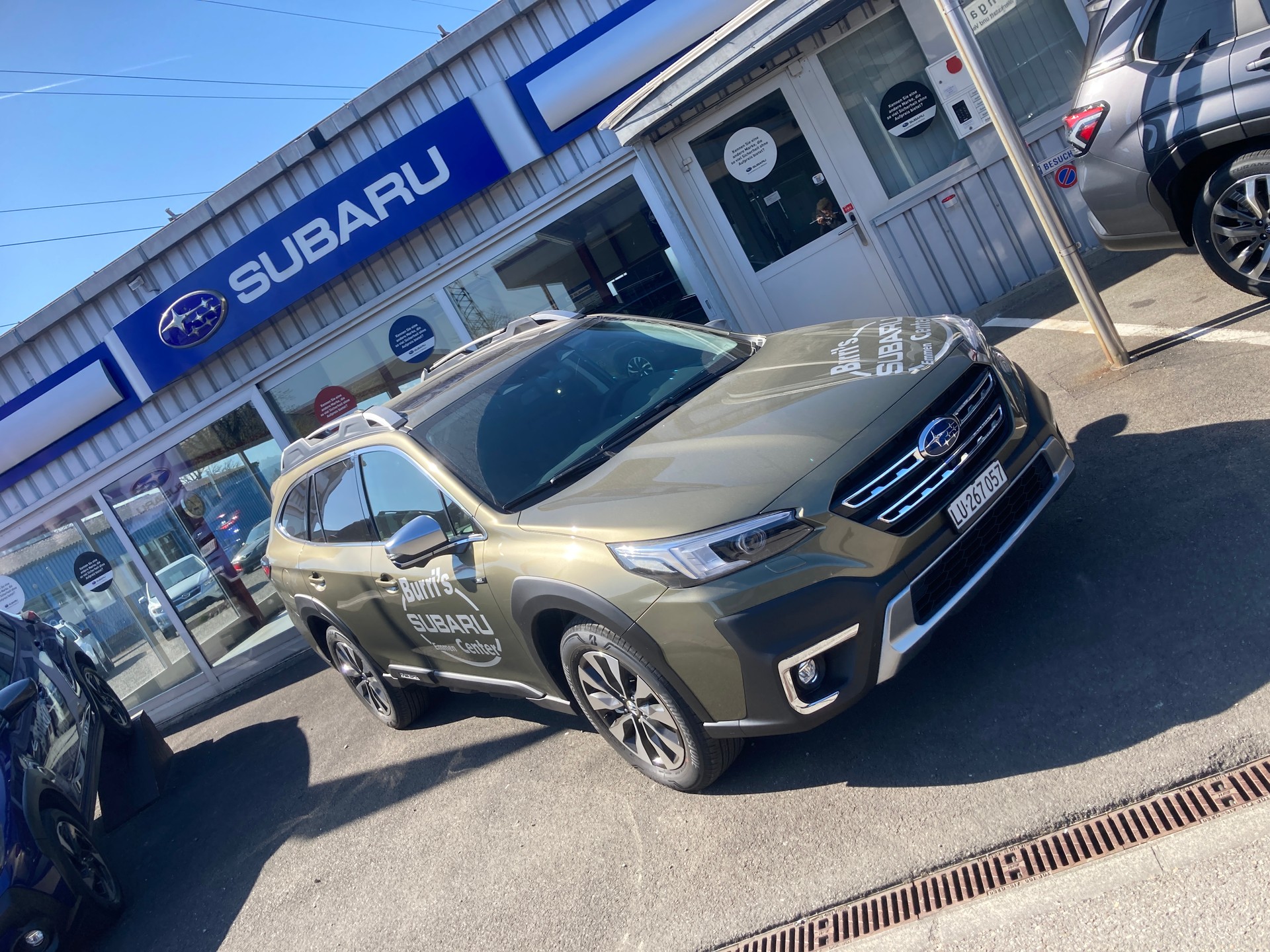 SUBARU Outback 2.5i Luxury AWD Lineartronic - 13