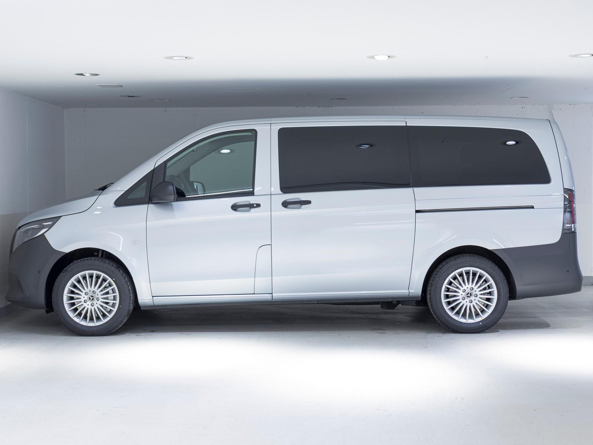 MERCEDES-BENZ Vito 116 CDI Pro Tourer 4MATIC Lang - 6