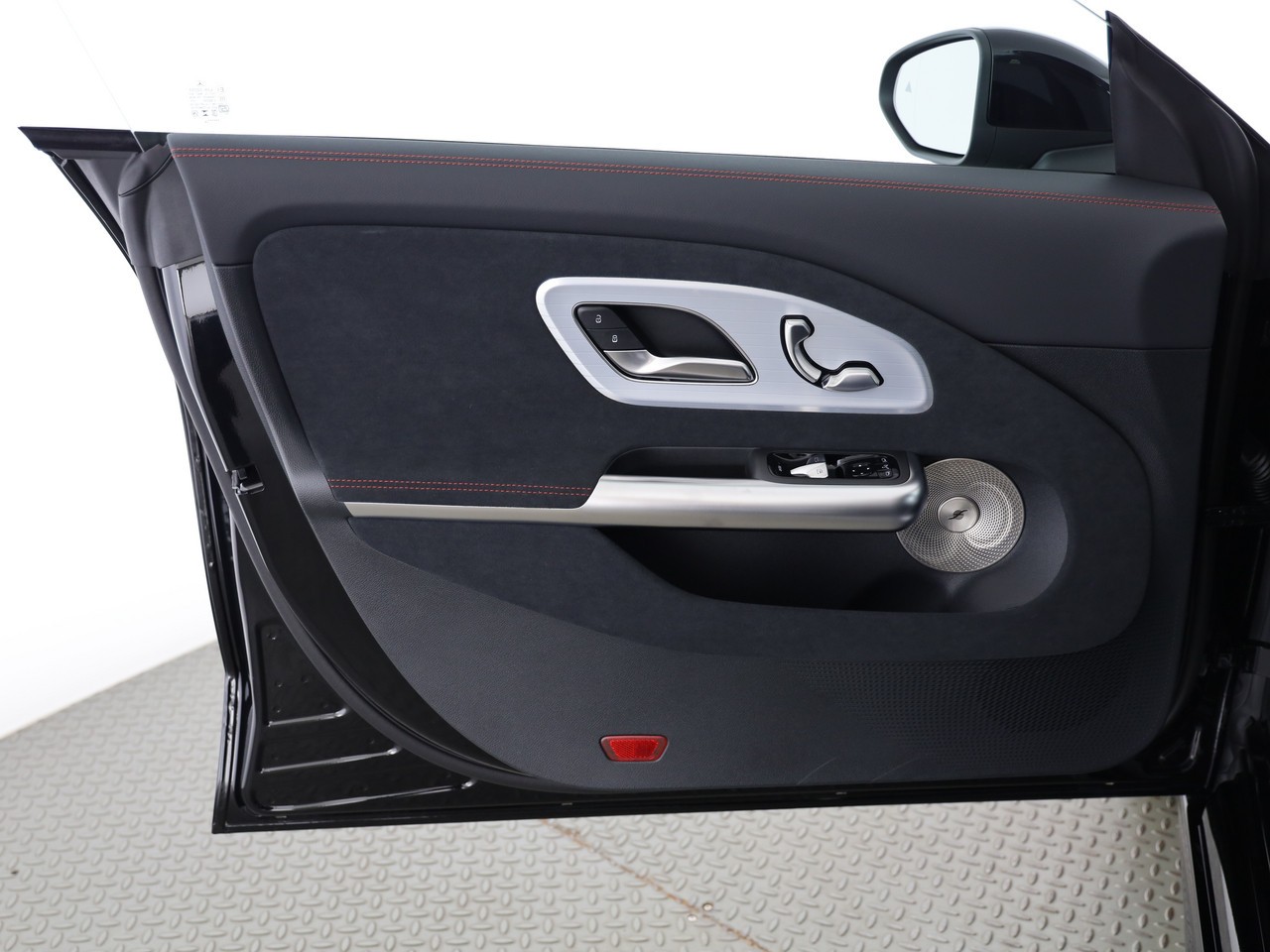 MERCEDES-BENZ CLA 220 8G-DCT 4Matic - 6