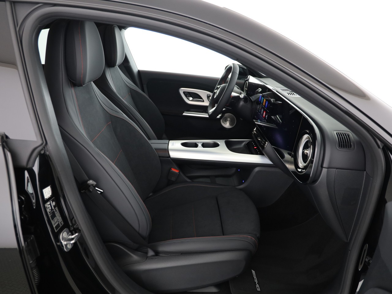 MERCEDES-BENZ CLA 220 8G-DCT 4Matic - 11