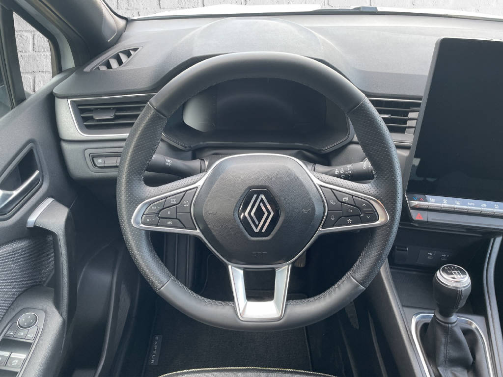 RENAULT Captur 1.3 TCe 140 techno - 7
