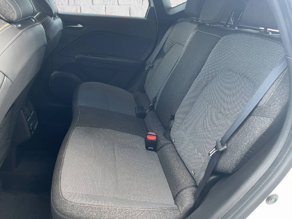 RENAULT Captur 1.3 TCe 140 techno - 10