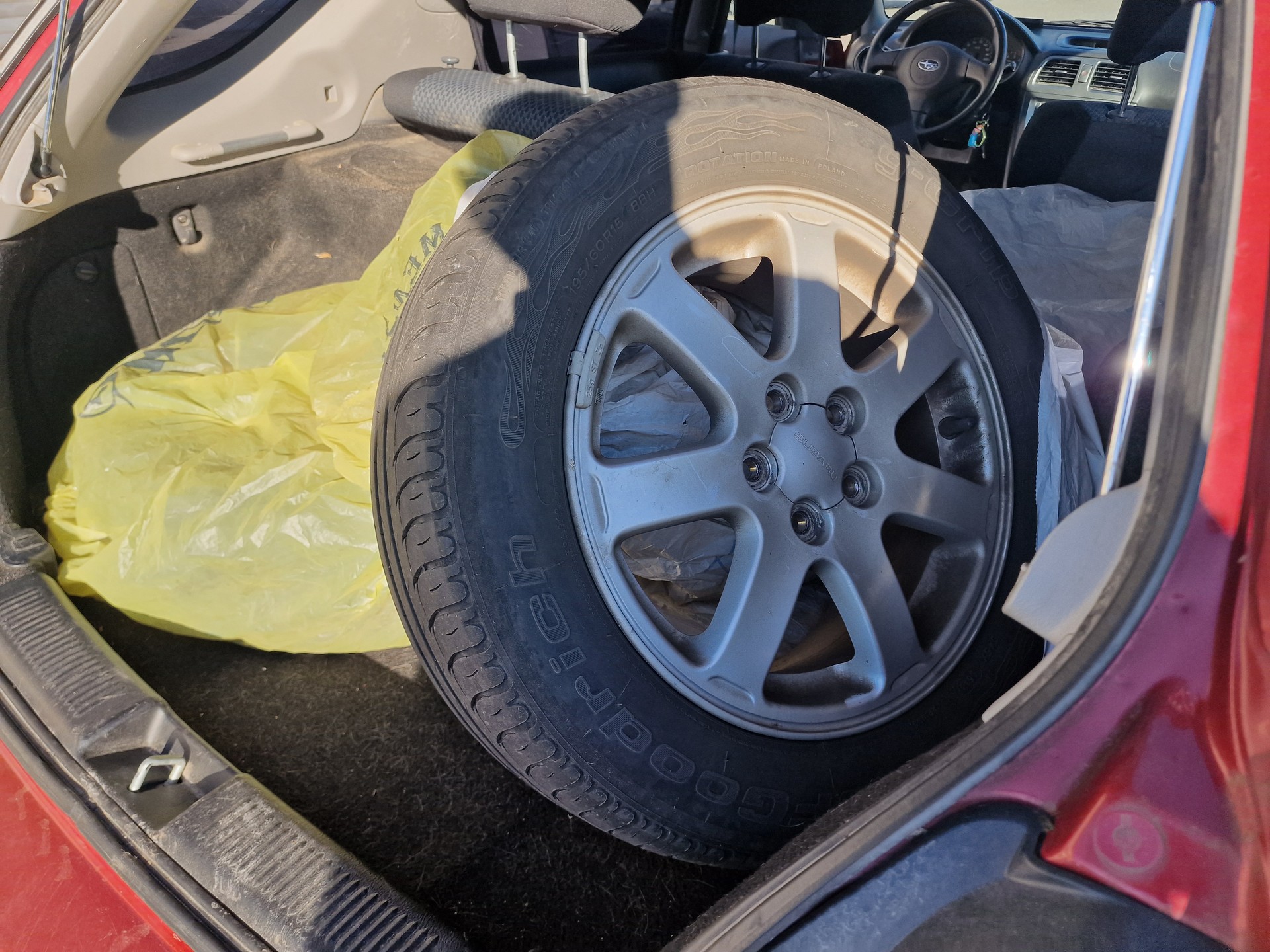 SUBARU Impreza 1.5R Swiss 12Mt Gara MFK Neu 8Rad - 12