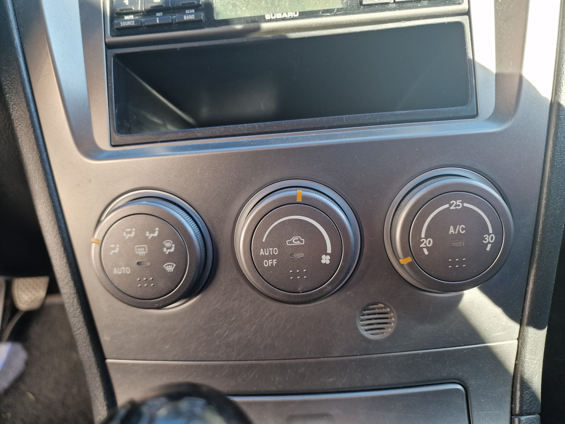 SUBARU Impreza 1.5R Swiss 12Mt Gara MFK Neu 8Rad - 9