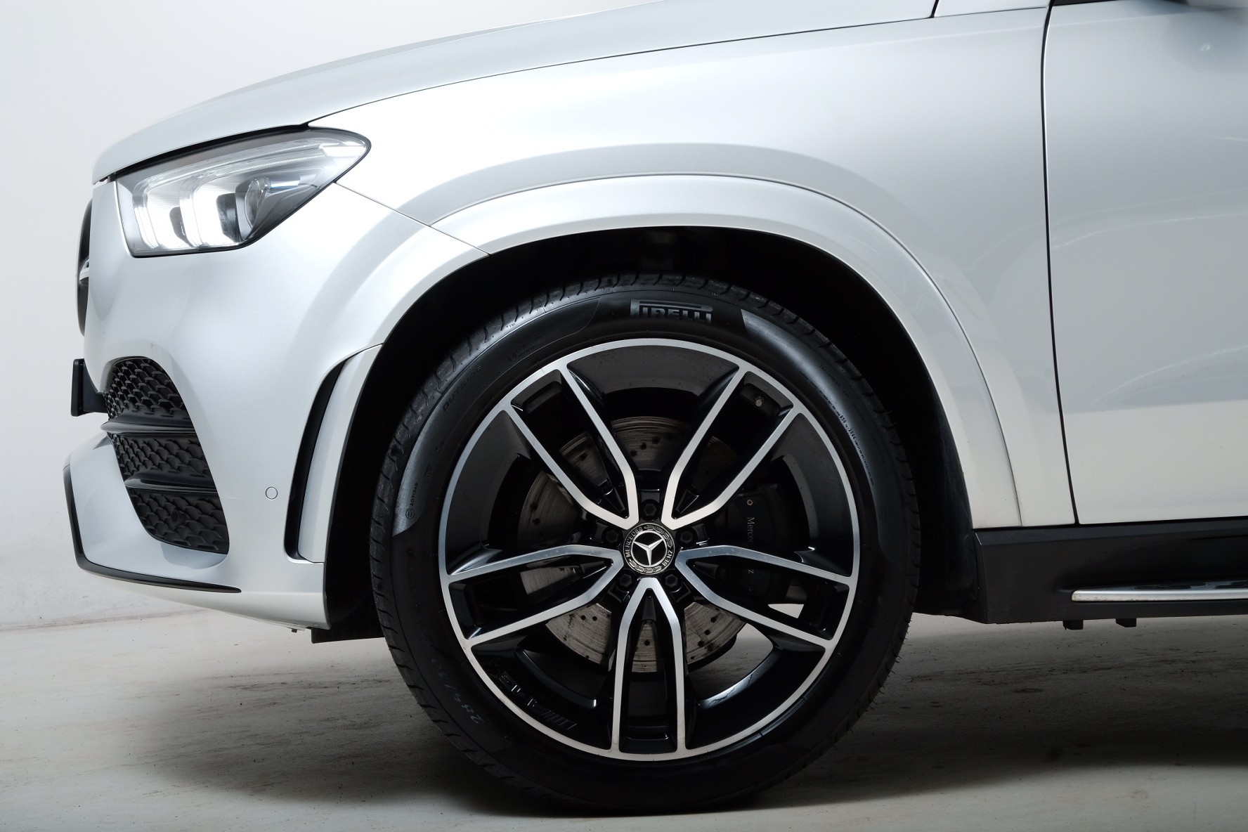 MERCEDES-BENZ GLE 300 d 4Matic AMG Line 9G-Tronic - 3