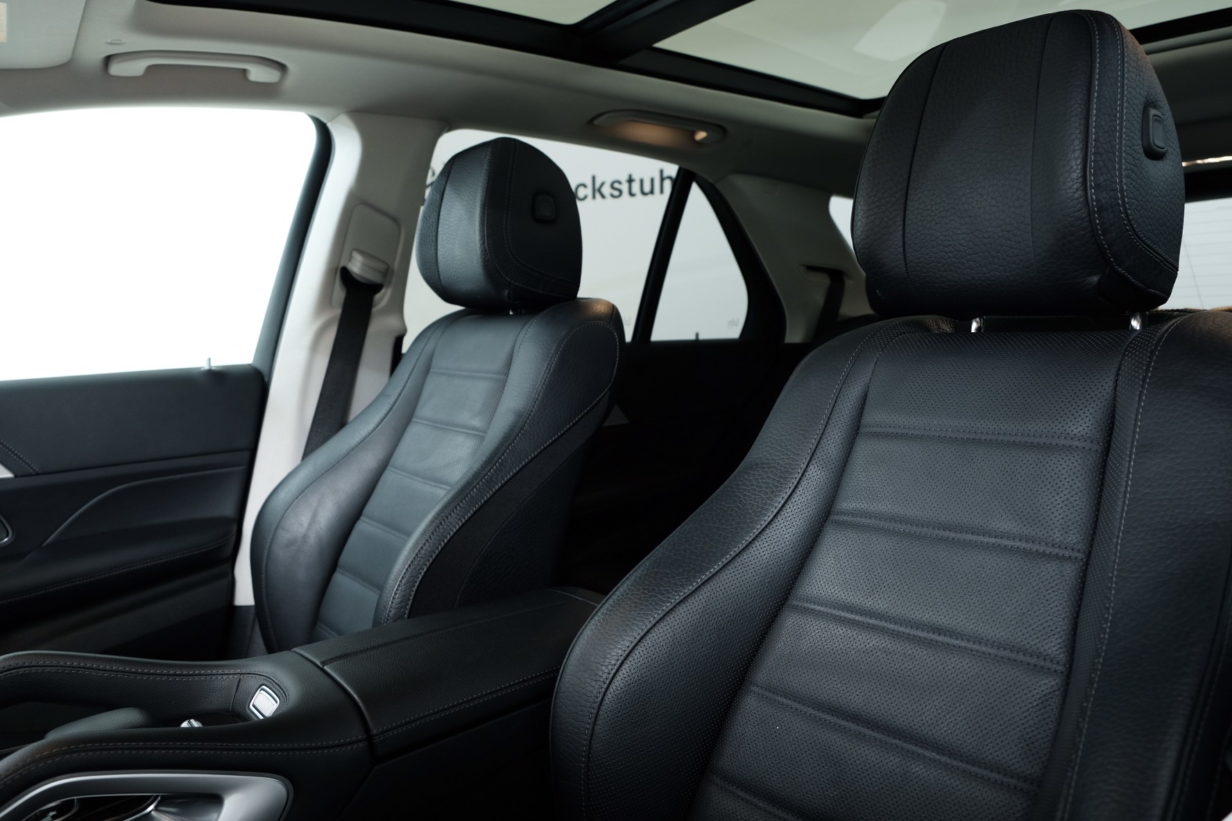 MERCEDES-BENZ GLE 300 d 4Matic AMG Line 9G-Tronic - 10