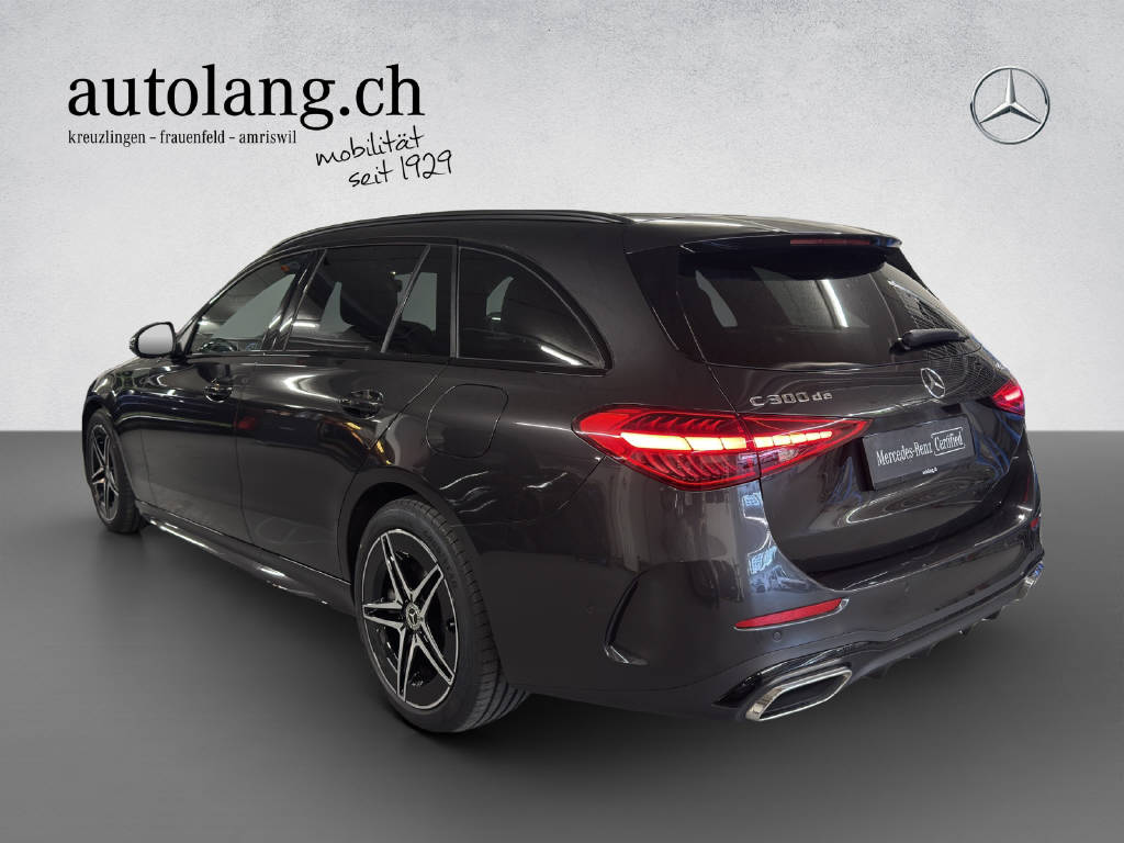 MERCEDES-BENZ C 300 de AMG Line 4Matic T-Modell - 3