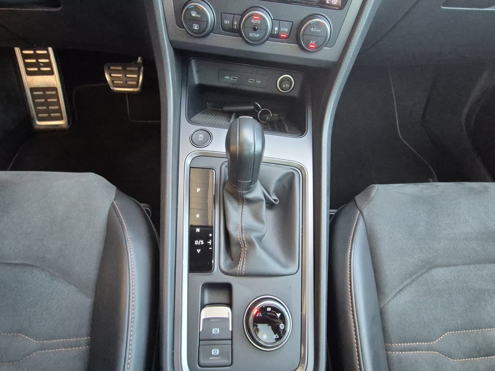 CUPRA Ateca 2.0TSI 4Drive DSG - 11