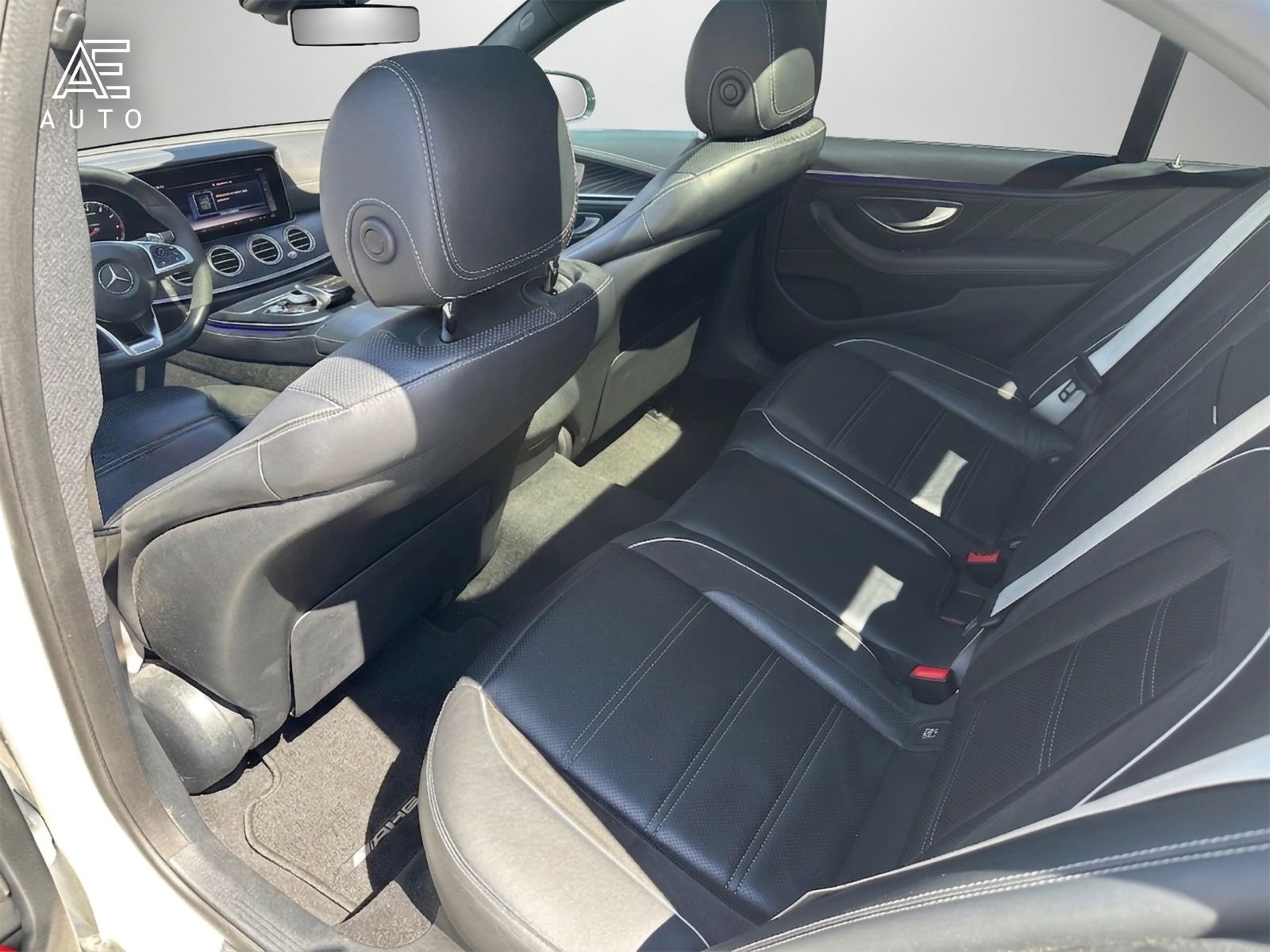 MERCEDES-BENZ E 63 S - 11