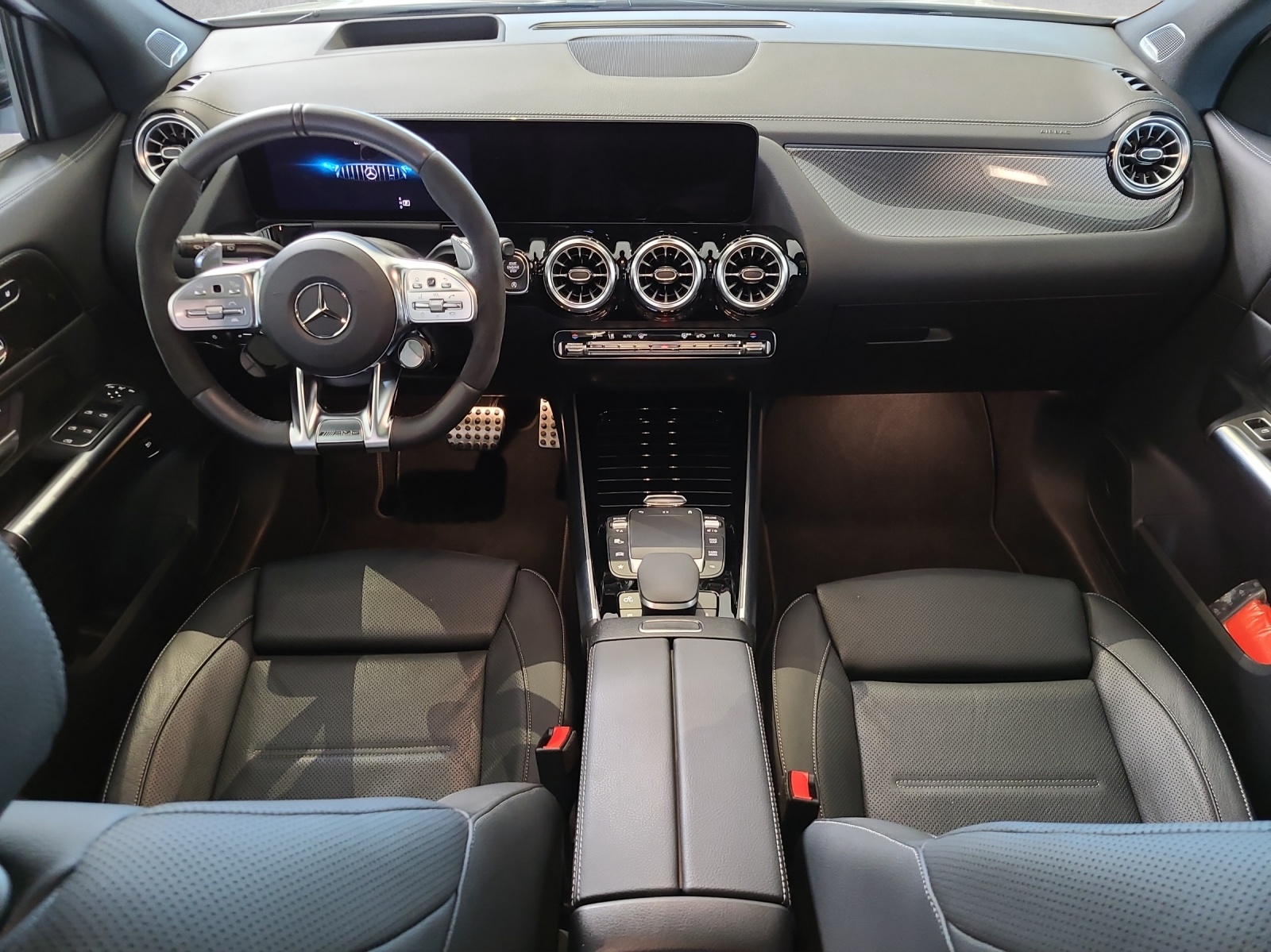 MERCEDES-BENZ GLA-Klasse H247 GLA 35 AMG 4ma - 12