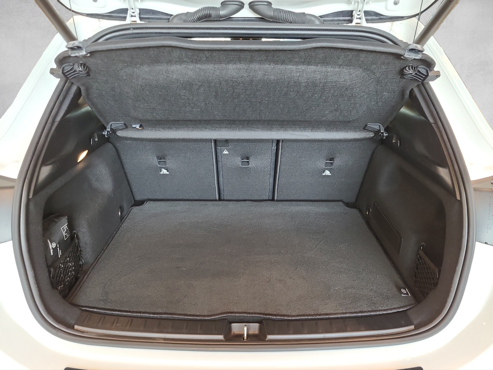 MERCEDES-BENZ GLA-Klasse H247 GLA 35 AMG 4ma - 14