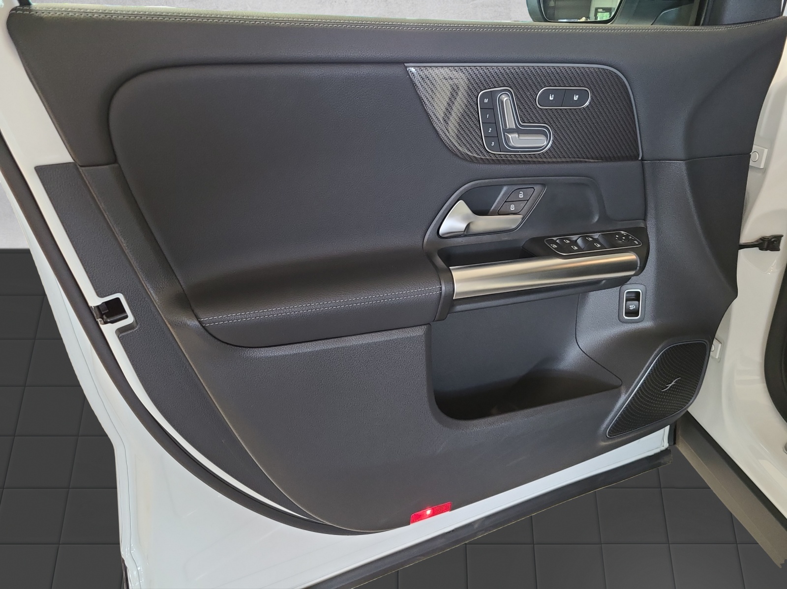 MERCEDES-BENZ GLA-Klasse H247 GLA 35 AMG 4ma - 9
