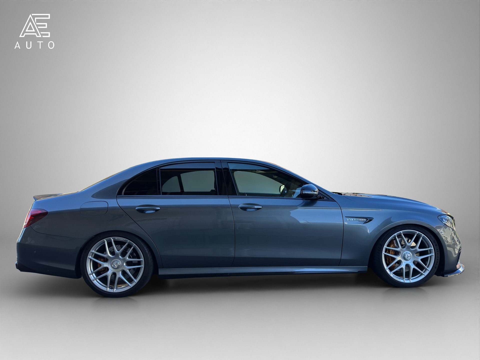 MERCEDES-BENZ E 63 AMG 4 Matic 9G-Tronic - 8