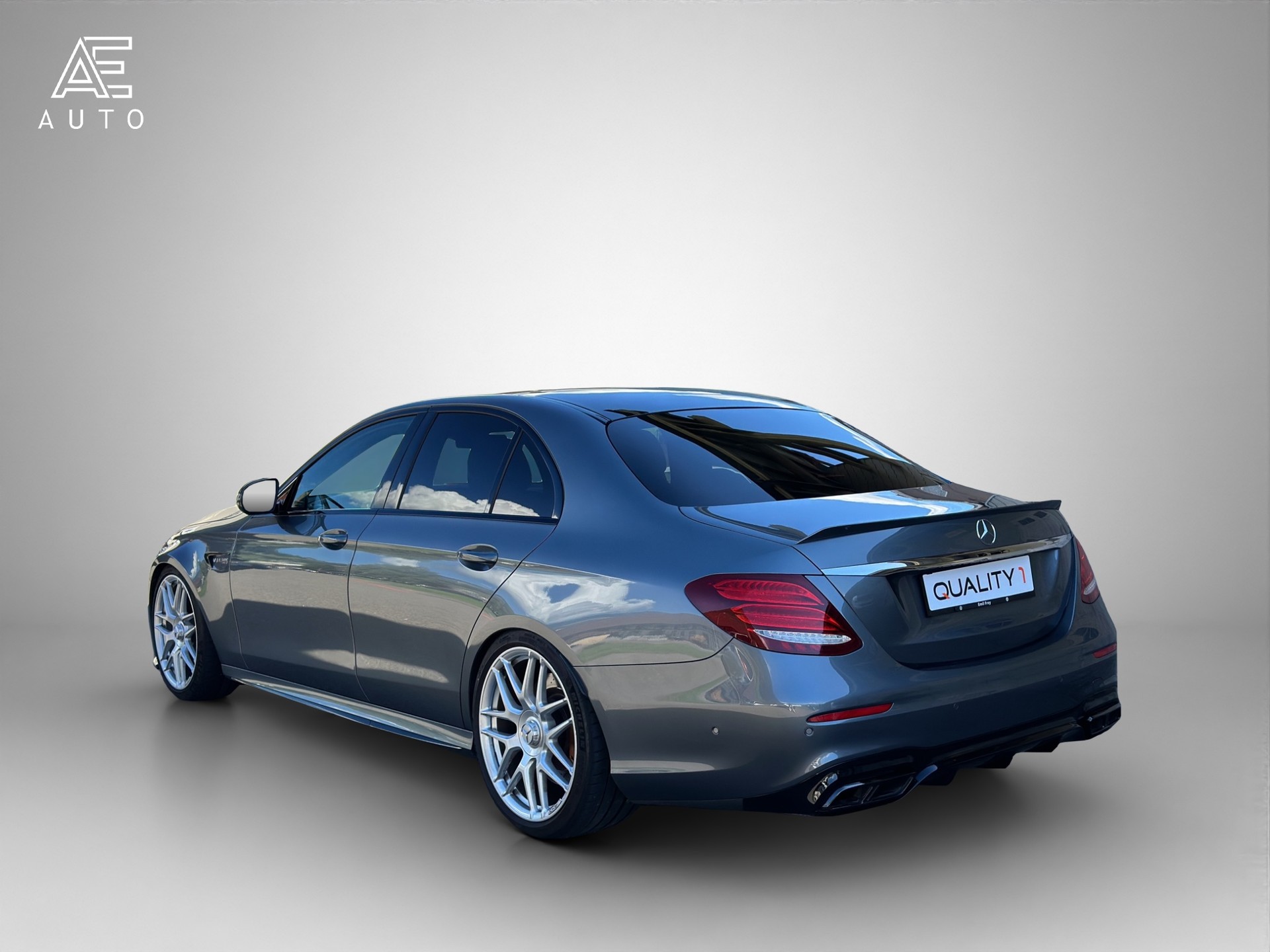 MERCEDES-BENZ E 63 AMG 4 Matic 9G-Tronic - 5