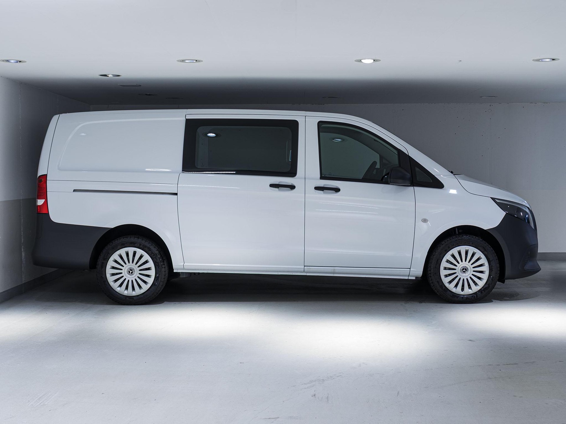 MERCEDES-BENZ Vito 119 CDI 4x4 Kasten Lang - 2