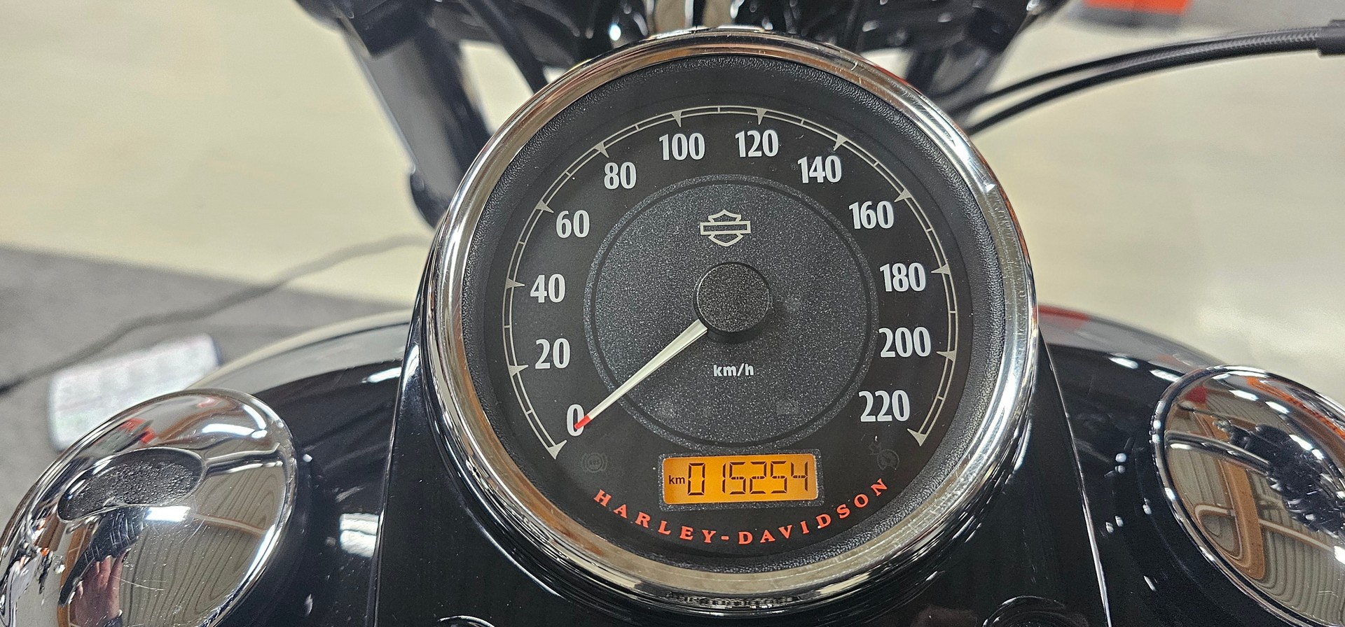 HARLEY-DAVIDSON FXDF Dyna Fat Bob 103 ABS - 6