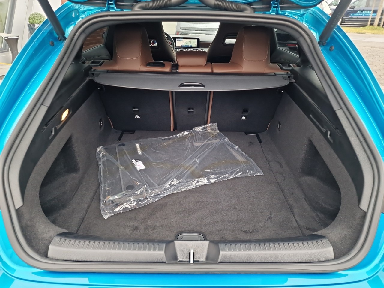 mercedes-benz Gallery 21