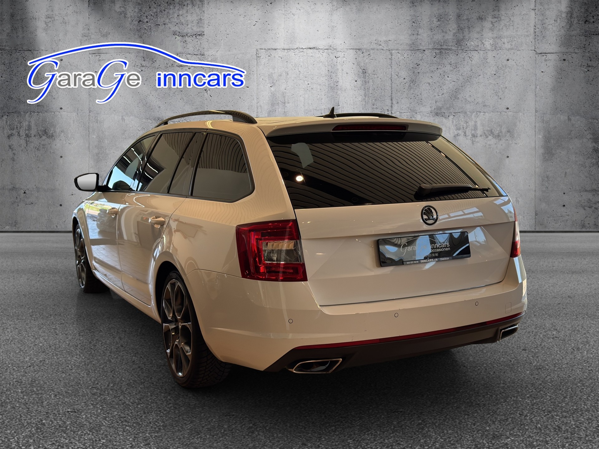 SKODA Octavia Combi 2.0 TDI RS DSG - 3