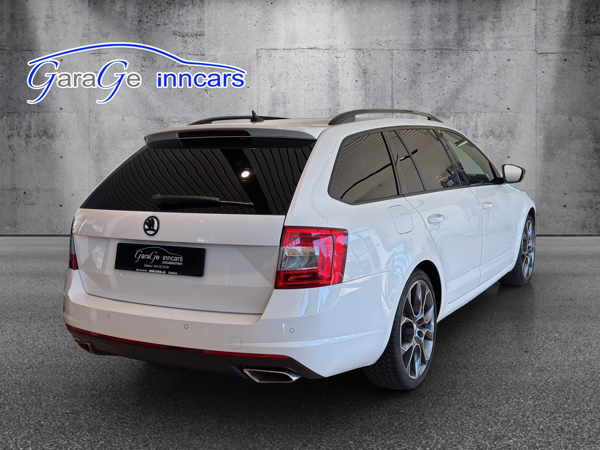 SKODA Octavia Combi 2.0 TDI RS DSG - 6