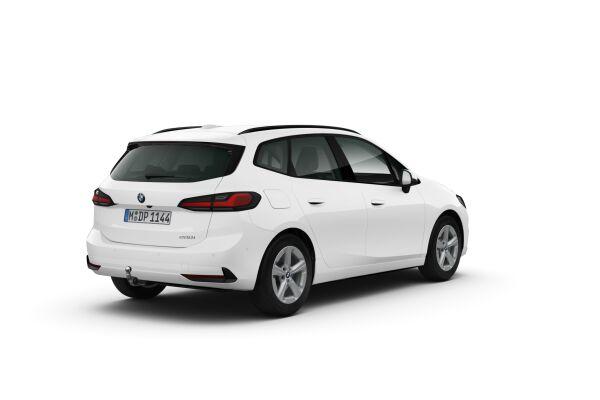 BMW 220i Active Tourer U06 (CH) AHK 📍 - 2