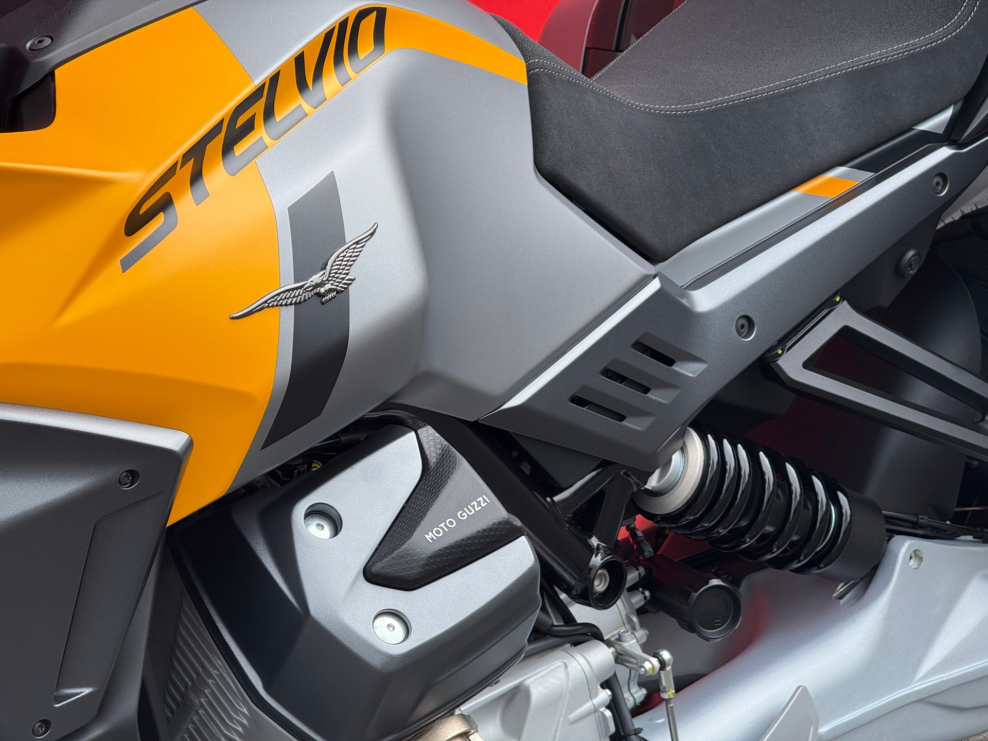 MOTO GUZZI Stelvio 1000 Travel E5+ - 11